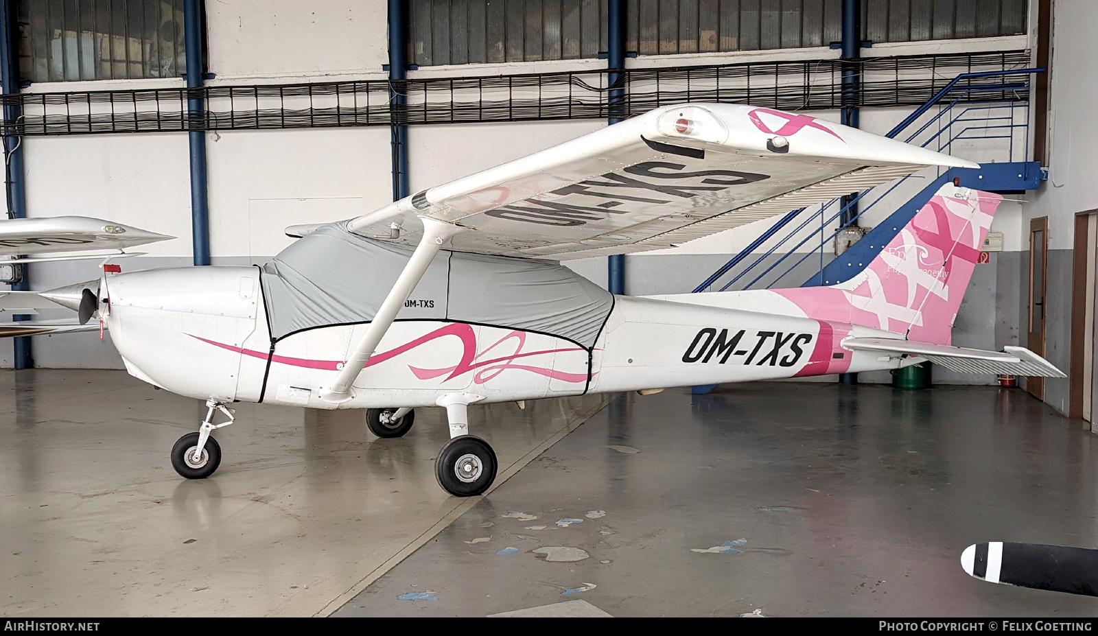 Aircraft Photo of OM-TXS | Cessna 172S Skyhawk SP | AirHistory.net #796722