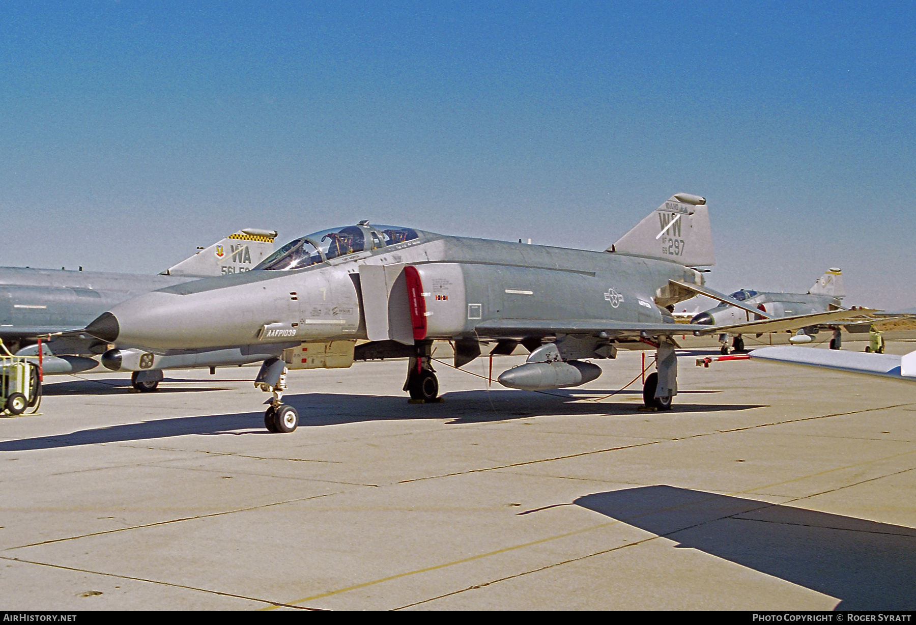 Aircraft Photo of 69-7297 / AF69-297 | McDonnell Douglas F-4G Phantom II | USA - Air Force | AirHistory.net #796868