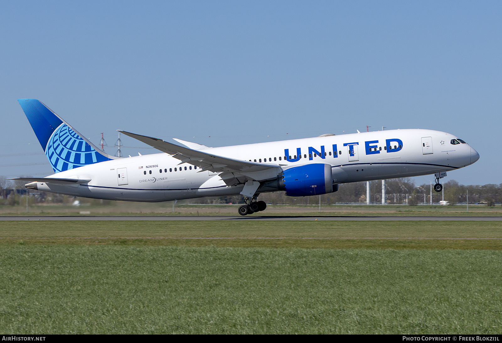 Aircraft Photo of N26906 | Boeing 787-8 Dreamliner | United Airlines | AirHistory.net #796877
