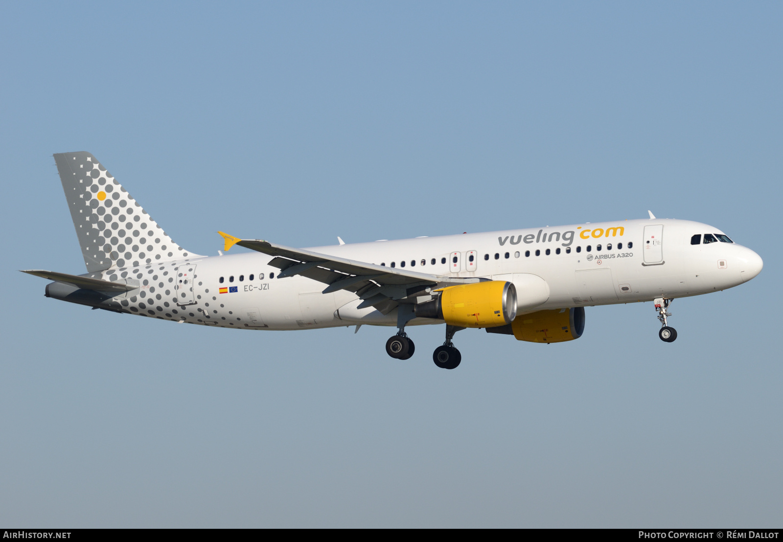Aircraft Photo of EC-JZI | Airbus A320-214 | Vueling Airlines | AirHistory.net #796909