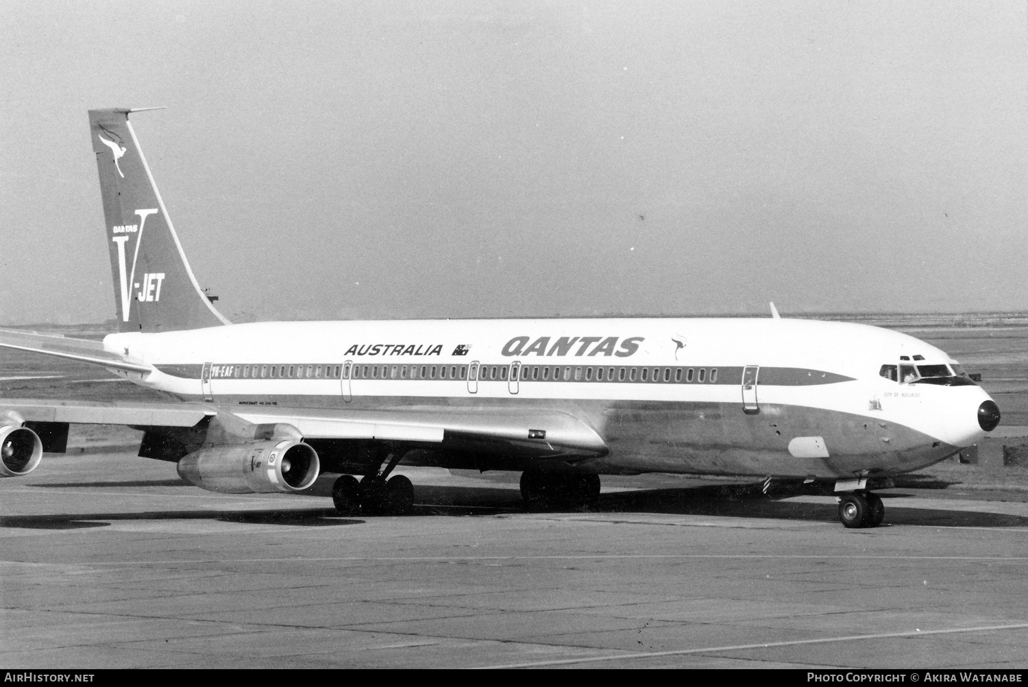 Aircraft Photo of VH-EAF | Boeing 707-338C | Qantas | AirHistory.net #796962