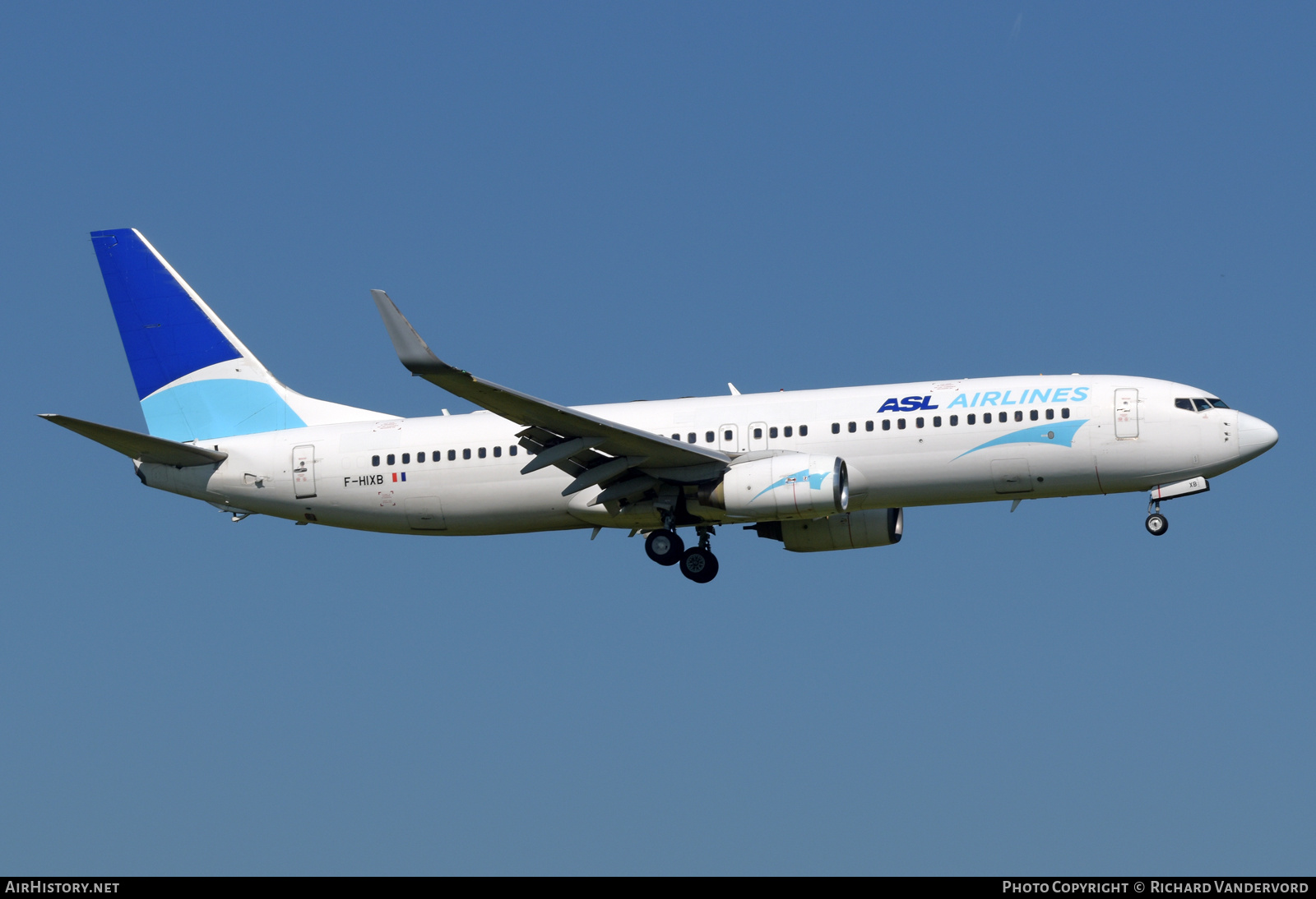 Aircraft Photo of F-HIXB | Boeing 737-846 | ASL Airlines | AirHistory.net #797125