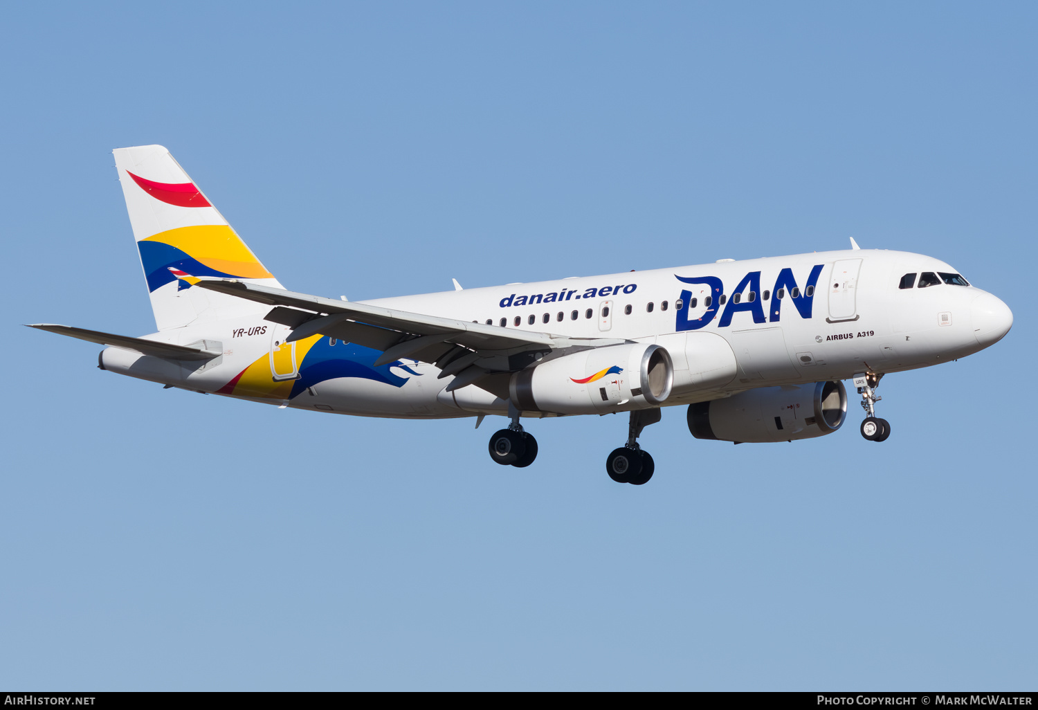 Aircraft Photo of YR-URS | Airbus A319-132 | Dan Air | AirHistory.net #797128
