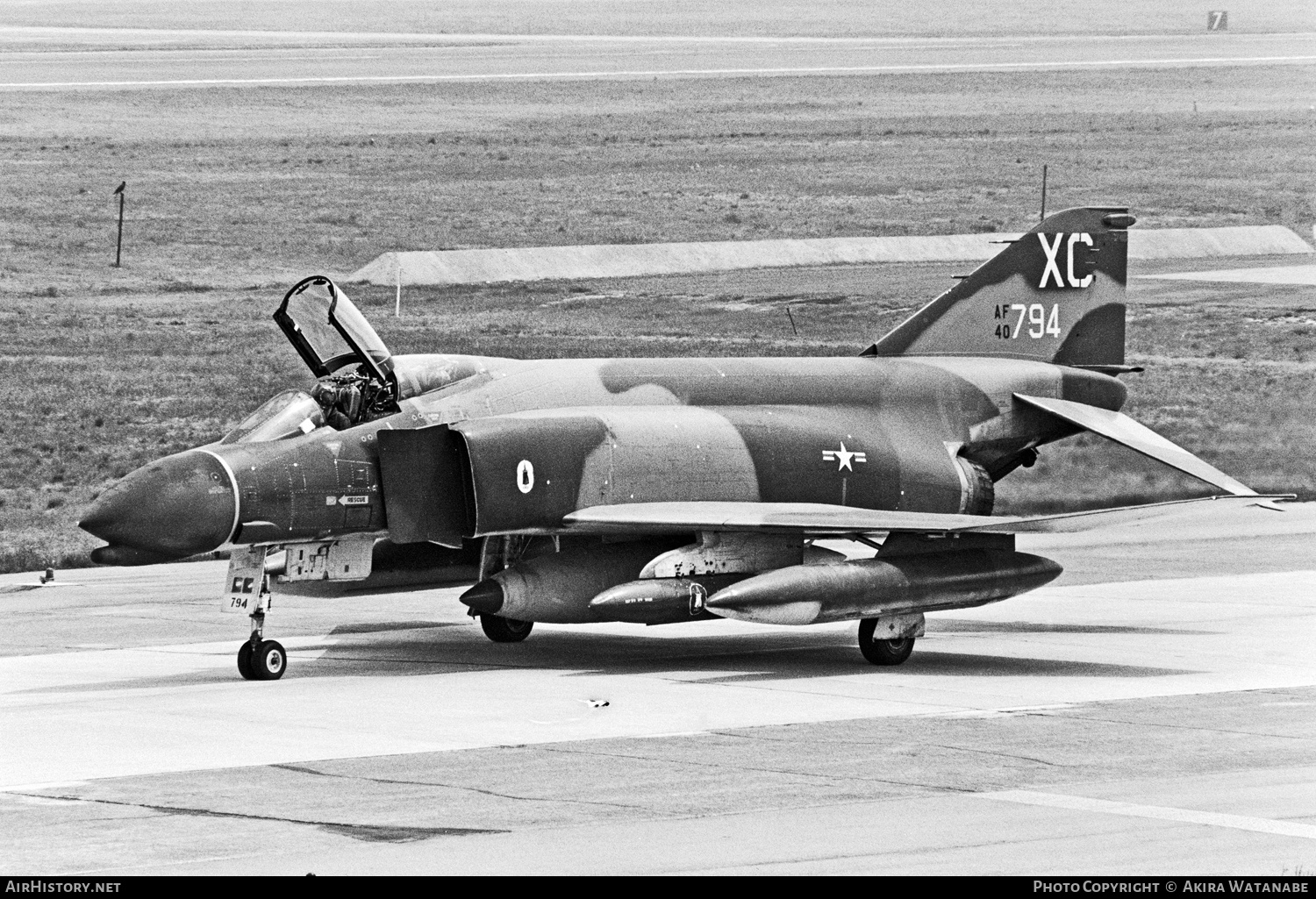Aircraft Photo of 64-0794 / AF40-794 | McDonnell F-4C Phantom II | USA - Air Force | AirHistory.net #797183
