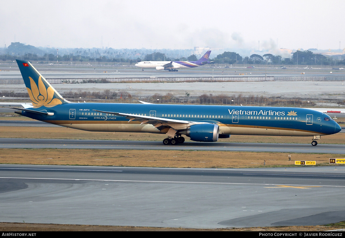 Aircraft Photo of VN-A874 | Boeing 787-10 Dreamliner | Vietnam Airlines | AirHistory.net #797197