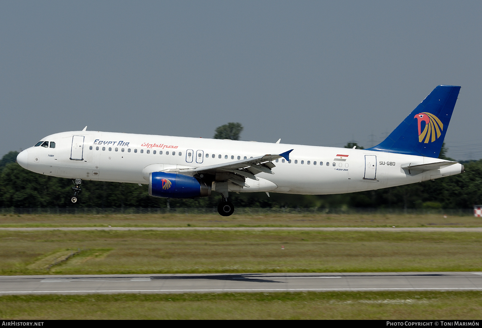 Aircraft Photo of SU-GBD | Airbus A320-231 | EgyptAir | AirHistory.net #797208