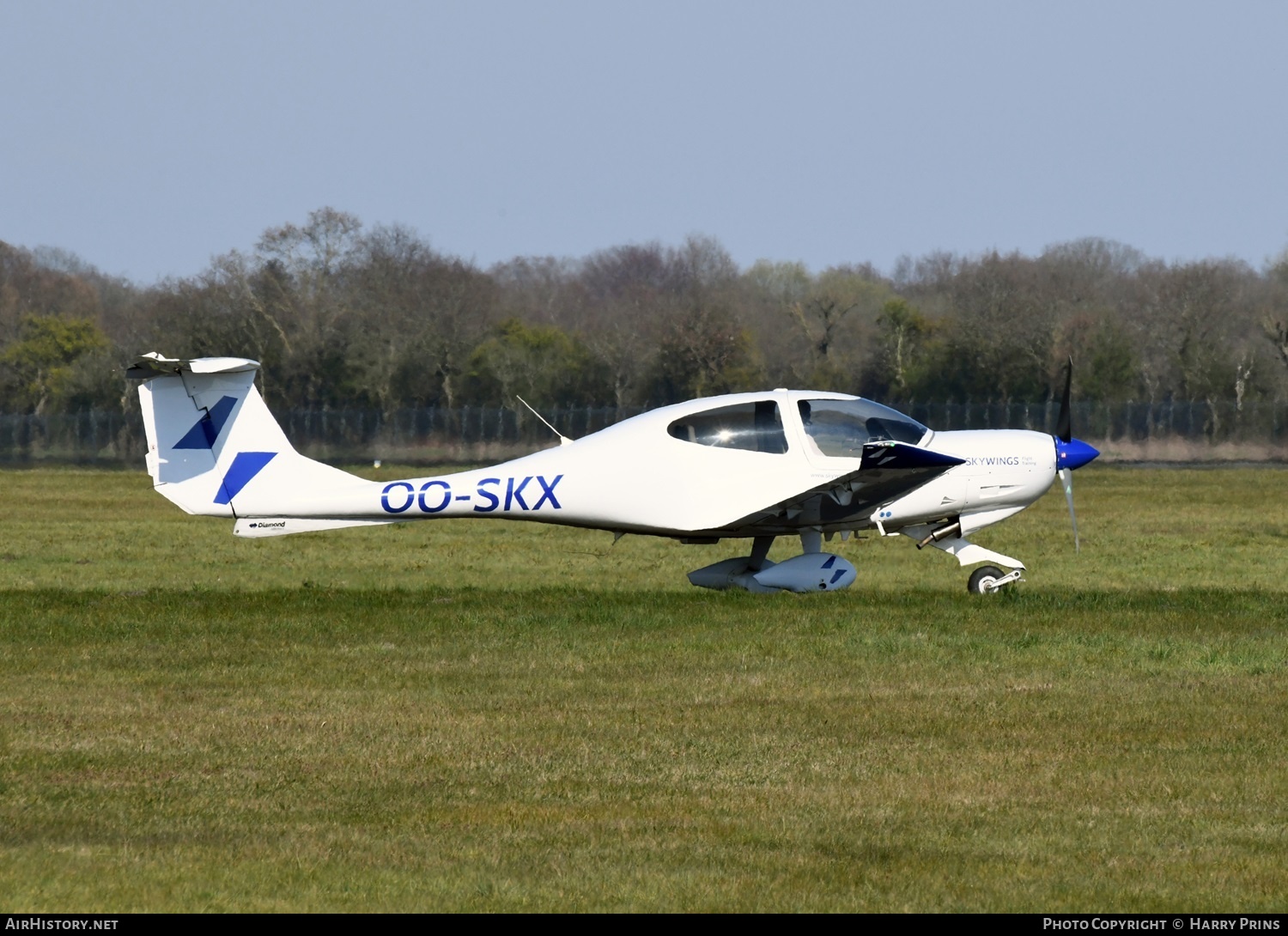 Aircraft Photo of OO-SKX | Diamond DA40D Diamond Star TDI | Skywings Flight Training | AirHistory.net #797241