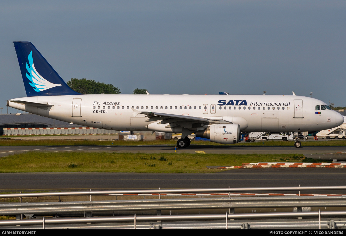 Aircraft Photo of CS-TKJ | Airbus A320-212 | SATA Internacional | AirHistory.net #797630