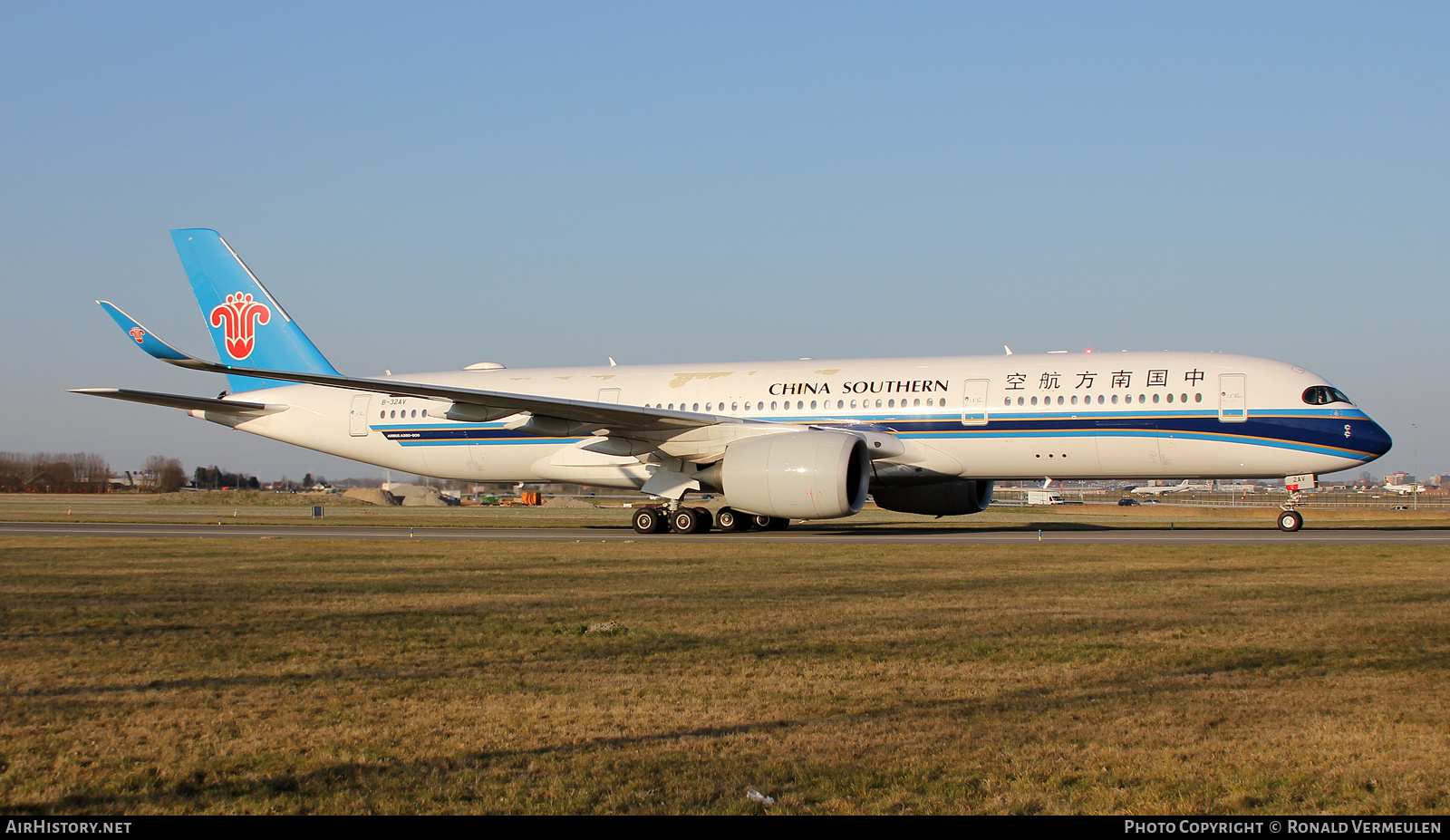 Aircraft Photo of B-32AV | Airbus A350-941 | China Southern Airlines | AirHistory.net #797720