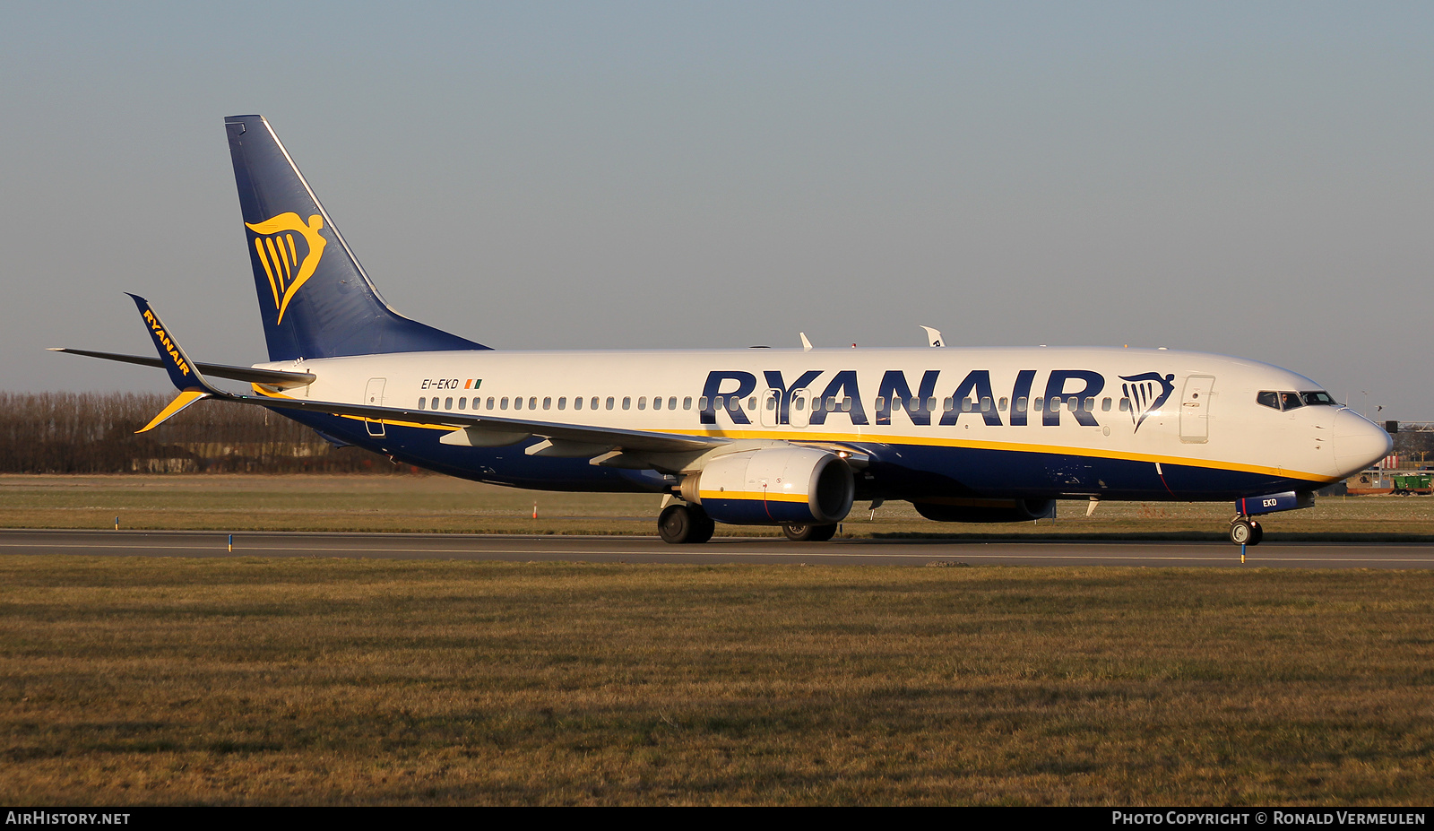 Aircraft Photo of EI-EKD | Boeing 737-8AS | Ryanair | AirHistory.net #797728