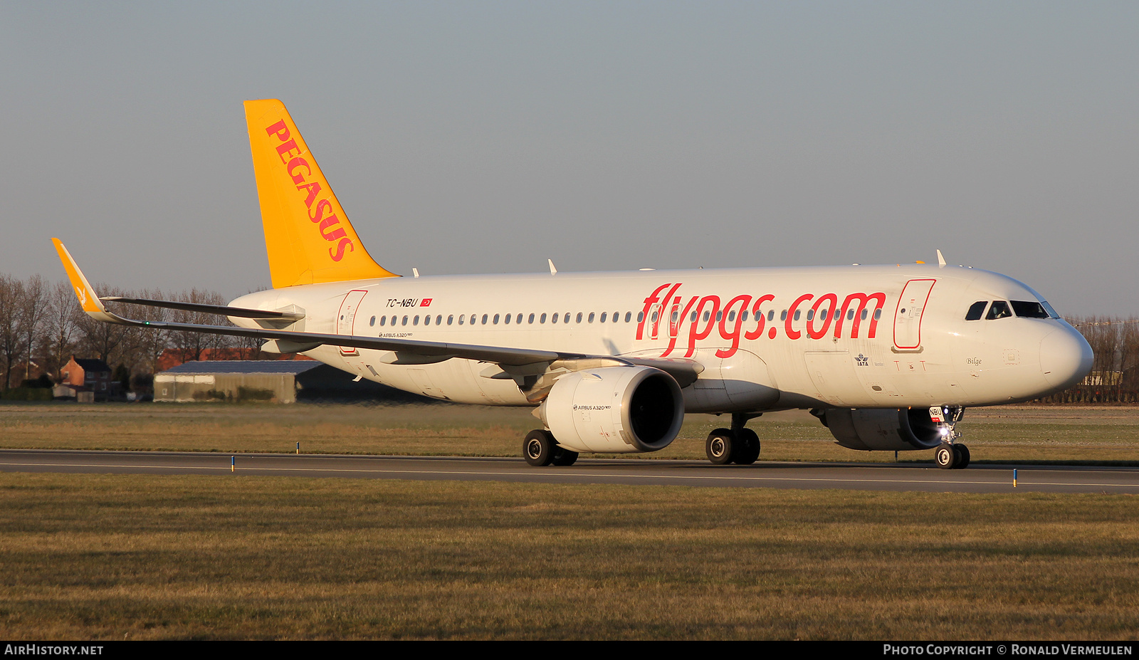 Aircraft Photo of TC-NBU | Airbus A320-251N | Pegasus Airlines | AirHistory.net #797729