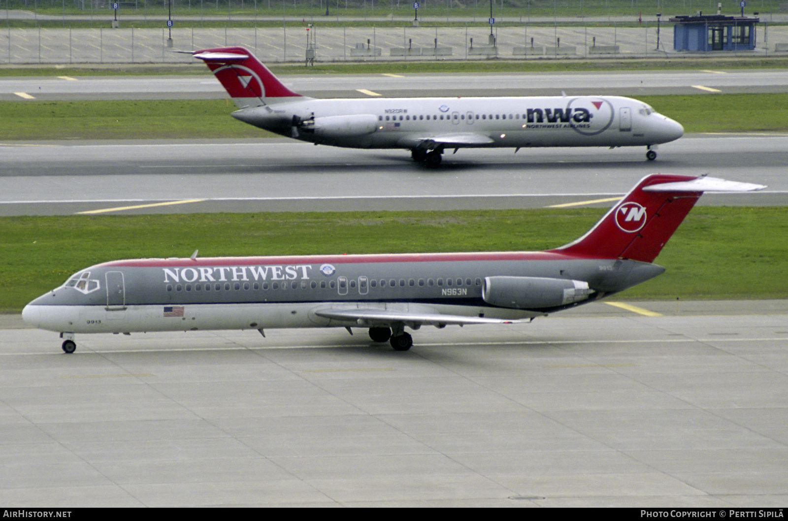 Aircraft Photo of N963N | McDonnell Douglas DC-9-31 | Northwest Airlines | AirHistory.net #797752