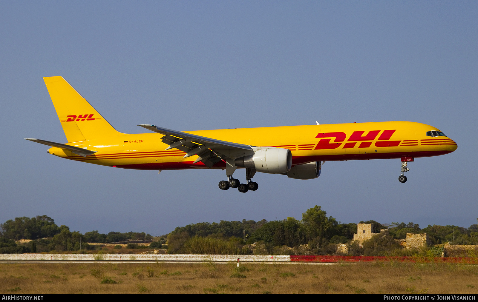 Aircraft Photo of D-ALER | Boeing 757-2Q8 | DHL International | AirHistory.net #797957