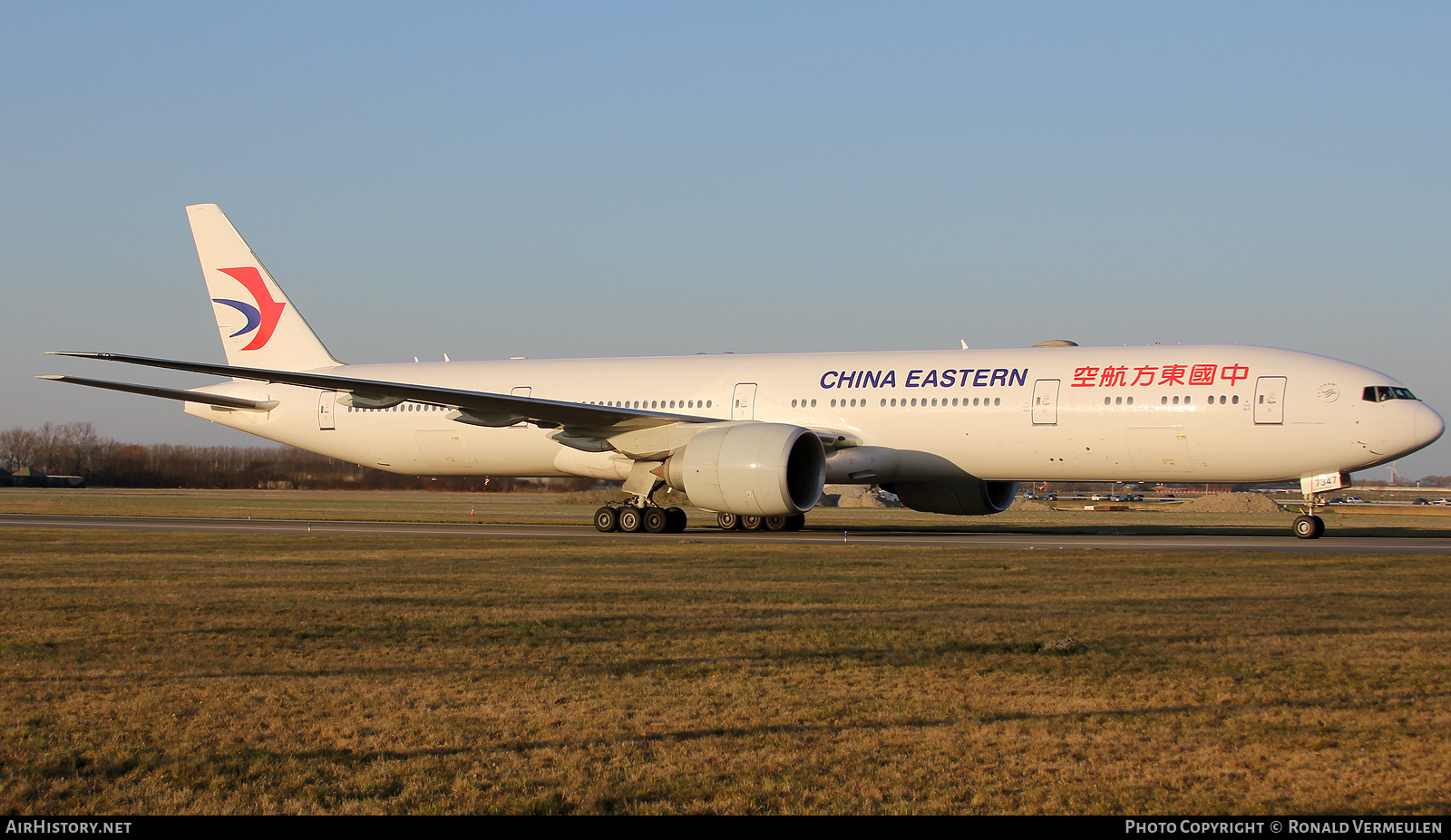 Aircraft Photo of B-7347 | Boeing 777-39P/ER | China Eastern Airlines | AirHistory.net #798034