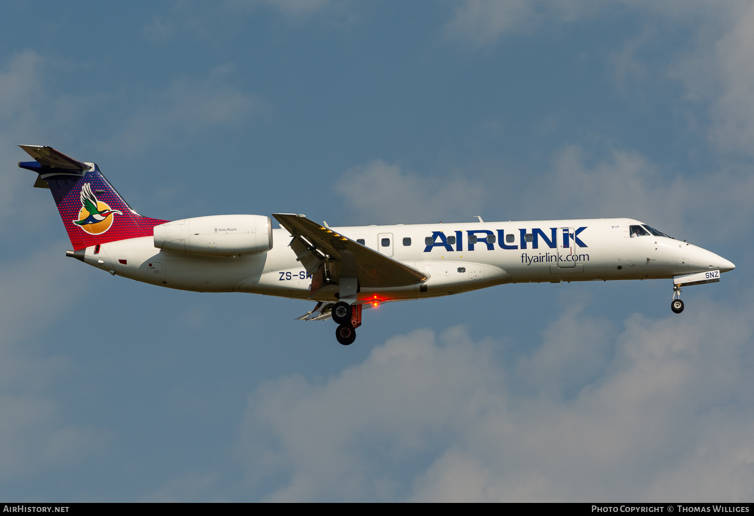 Aircraft Photo of ZS-SNZ | Embraer ERJ-135LR (EMB-135LR) | Airlink | AirHistory.net #798131