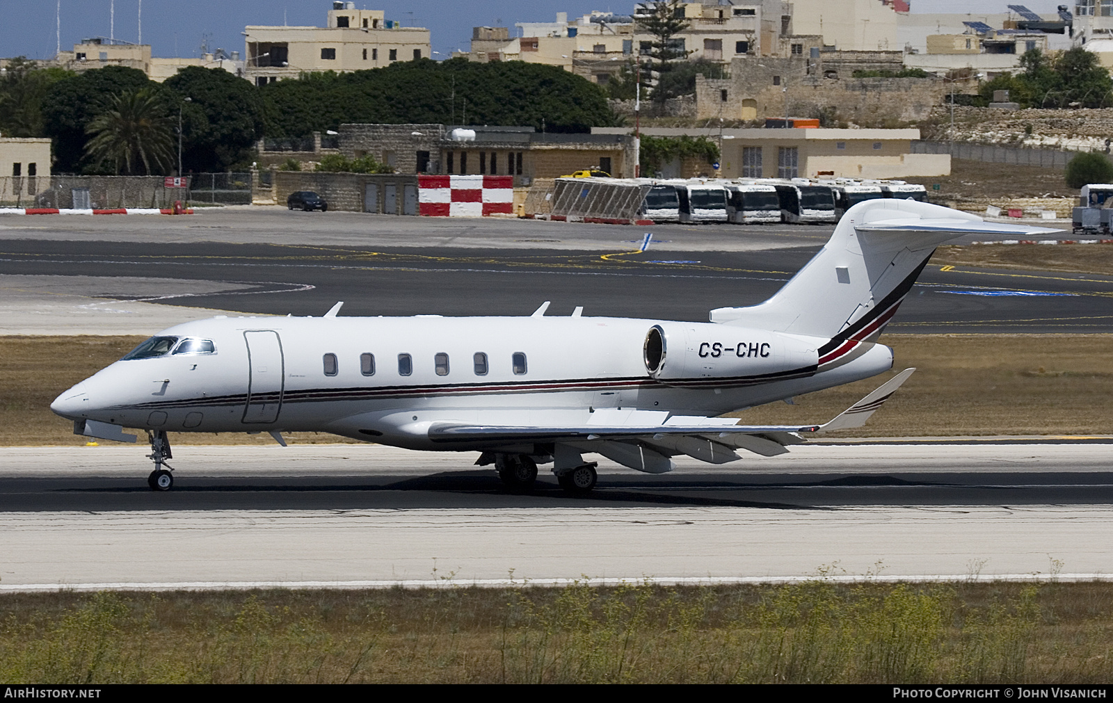 Aircraft Photo of CS-CHC | Bombardier Challenger 350 (BD-100-1A10) | AirHistory.net #798204
