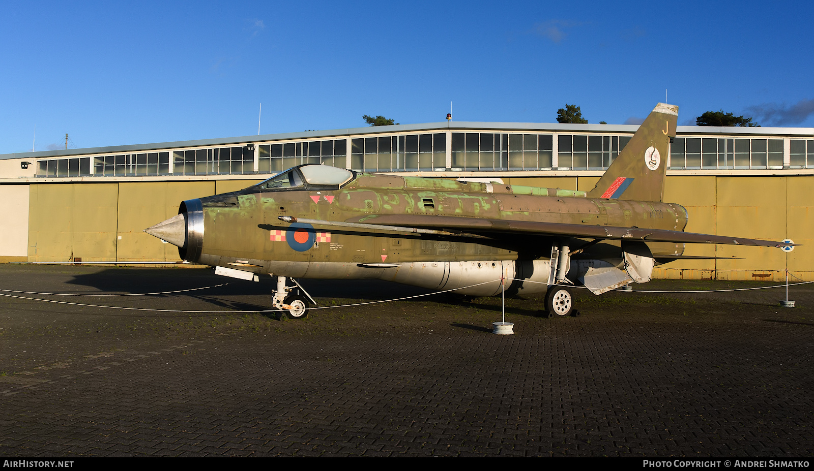 Aircraft Photo of XN730 | English Electric Lightning F2A | UK - Air Force | AirHistory.net #798217