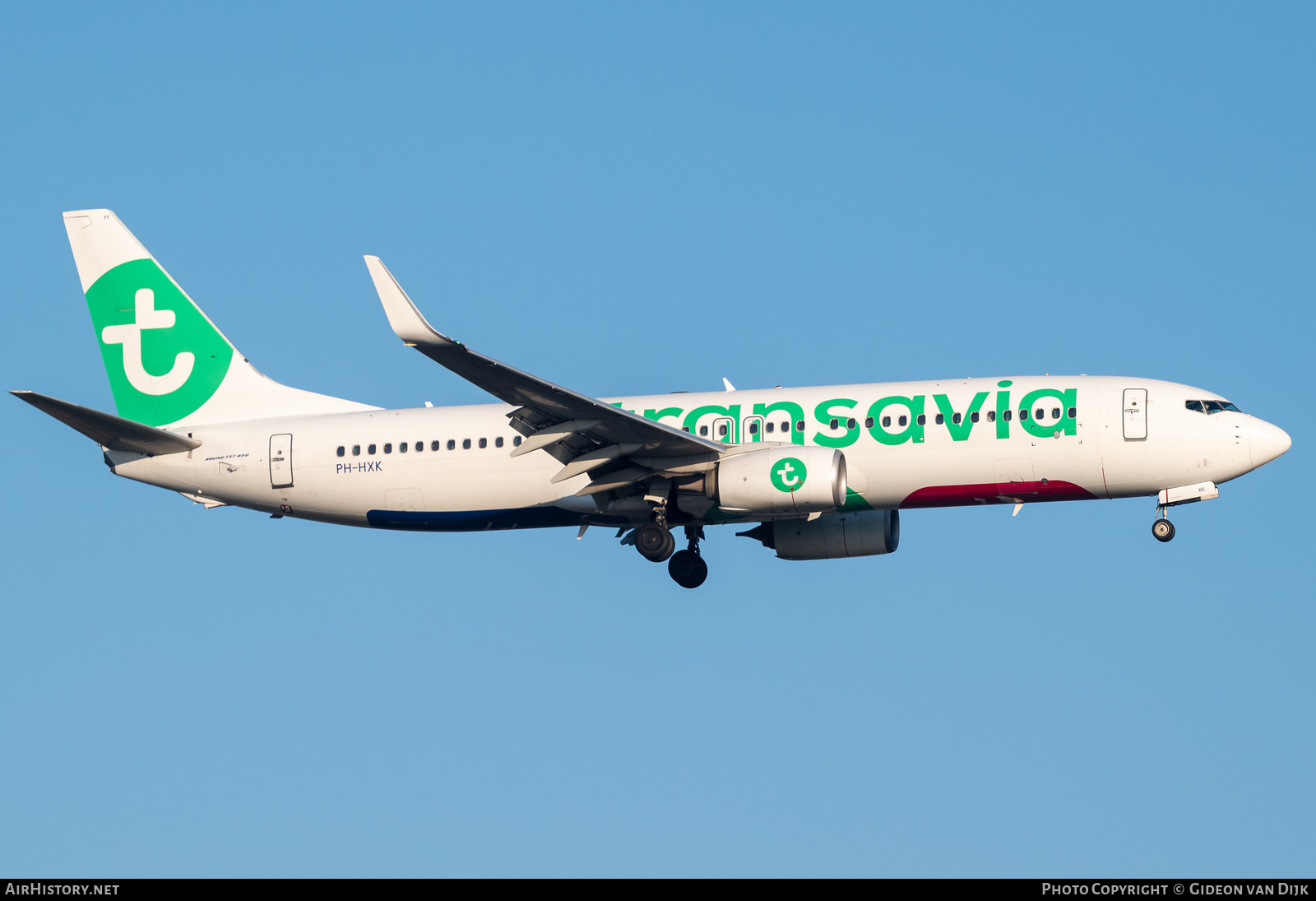 Aircraft Photo of PH-HXK | Boeing 737-800 | Transavia | AirHistory.net #798224