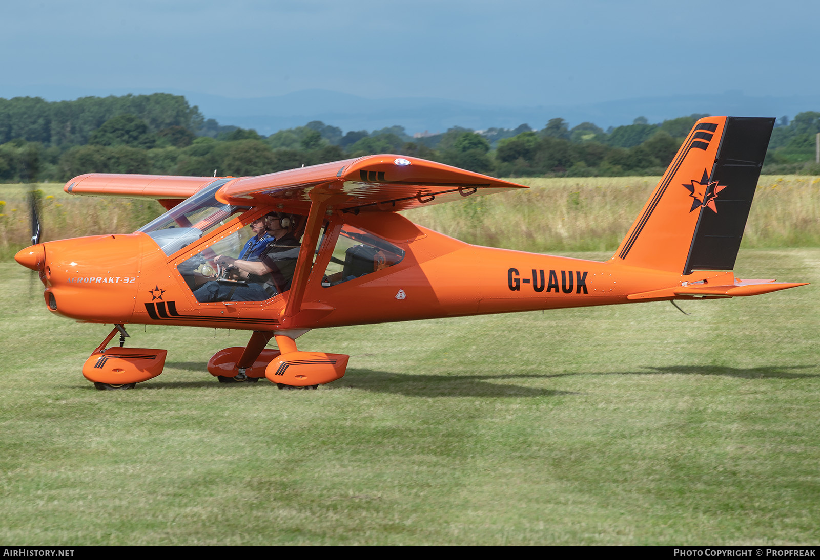 Aircraft Photo of G-UAUK | Aeroprakt A-32 Vixxen | AirHistory.net #798262