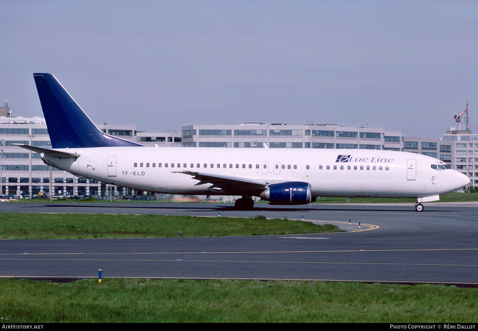 Aircraft Photo of TF-ELD | Boeing 737-46B | Blue Line | AirHistory.net #798278