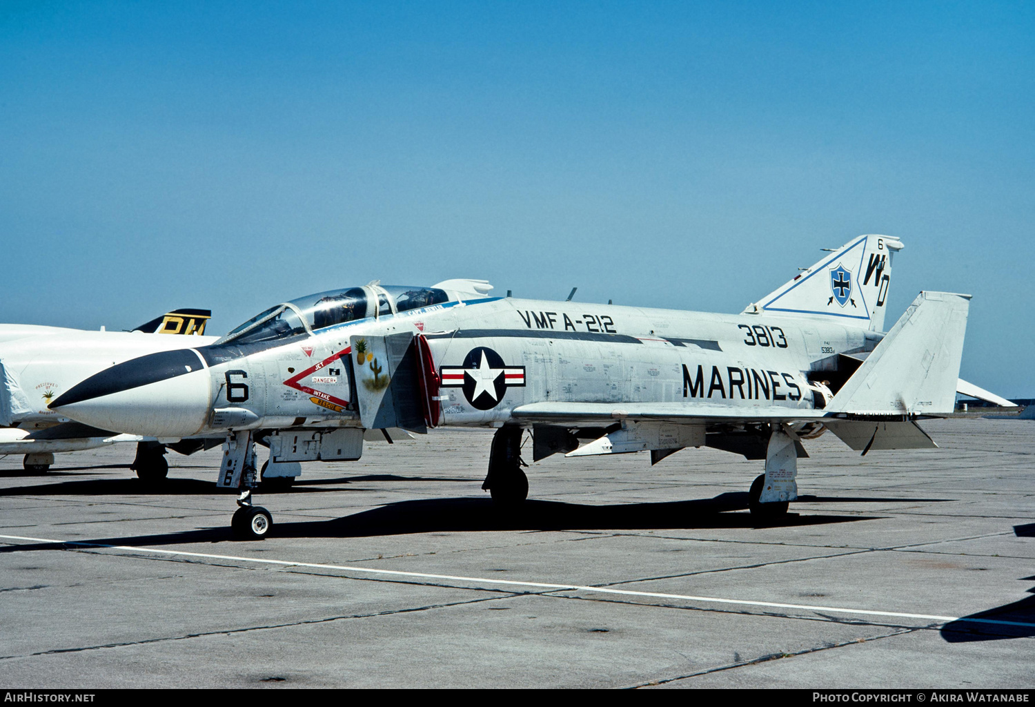 Aircraft Photo of 153813 / 3813 | McDonnell Douglas F-4J Phantom II | USA - Marines | AirHistory.net #798342