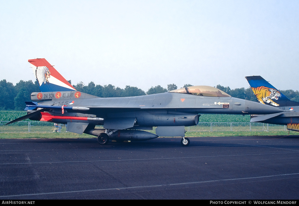 Aircraft Photo of J-145 | General Dynamics F-16A Fighting Falcon | Netherlands - Air Force | AirHistory.net #798542