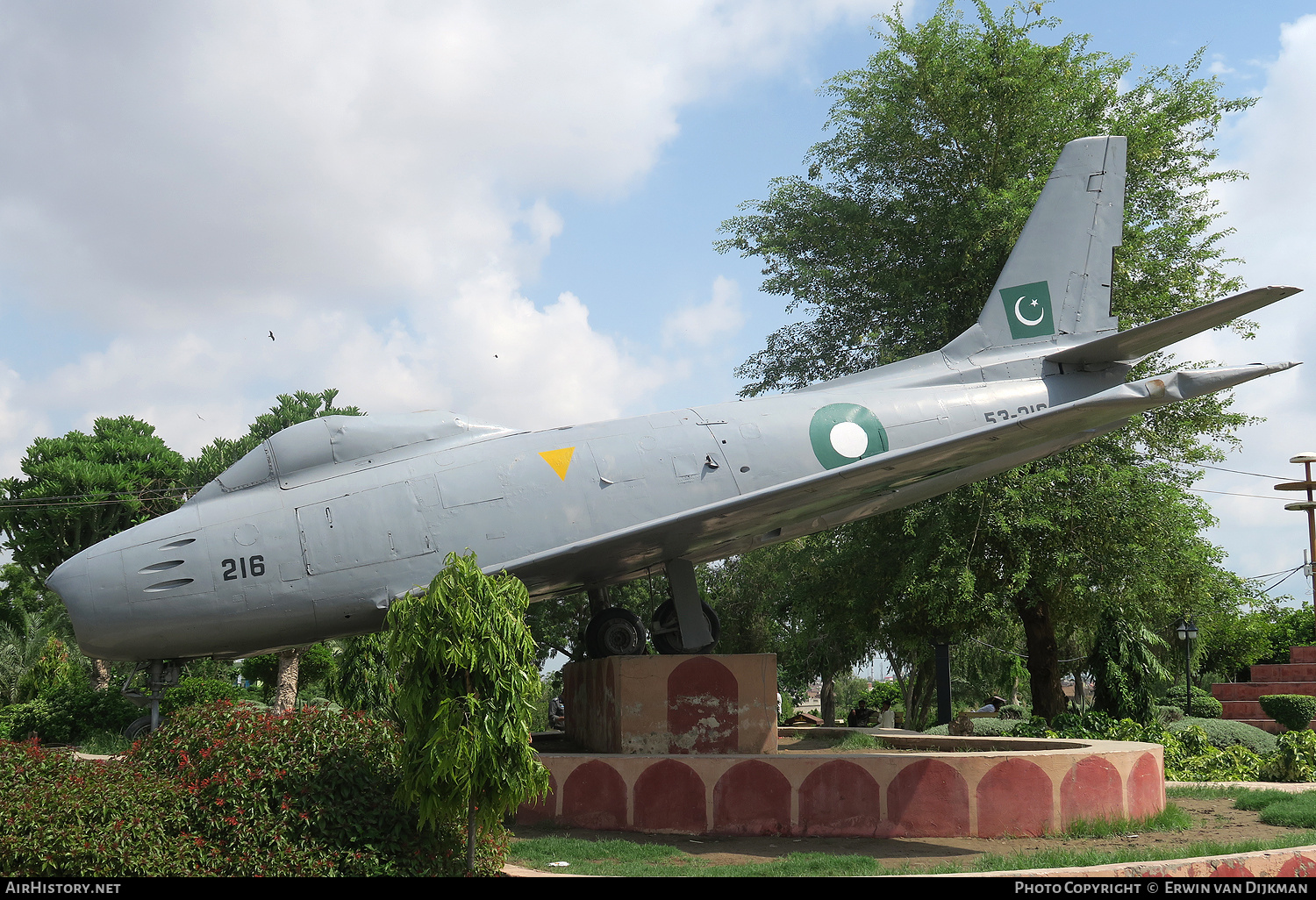 Aircraft Photo of 53-216 / 53-1216 | North American F-86F Sabre | Pakistan - Air Force | AirHistory.net #798740