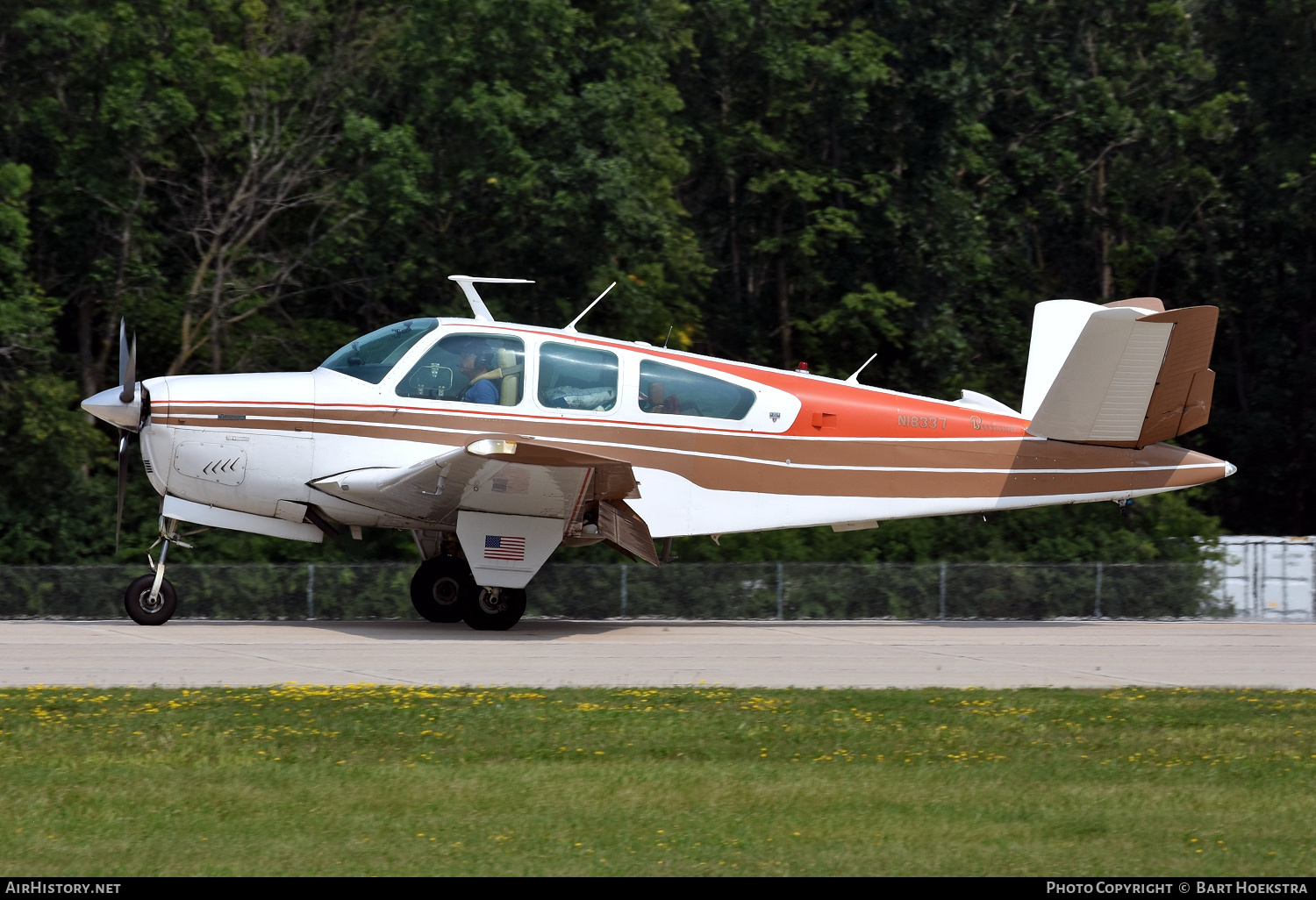 Aircraft Photo of N18337 | Beech V35B Bonanza | AirHistory.net #798742