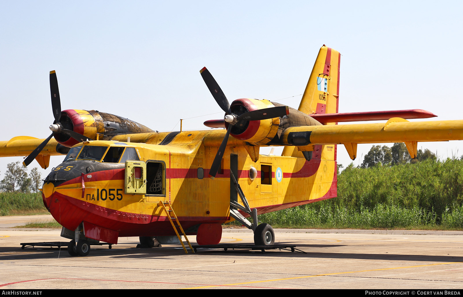 Aircraft Photo of 1055 | Canadair CL-215-III (CL-215-1A10) | Greece - Air Force | AirHistory.net #798787