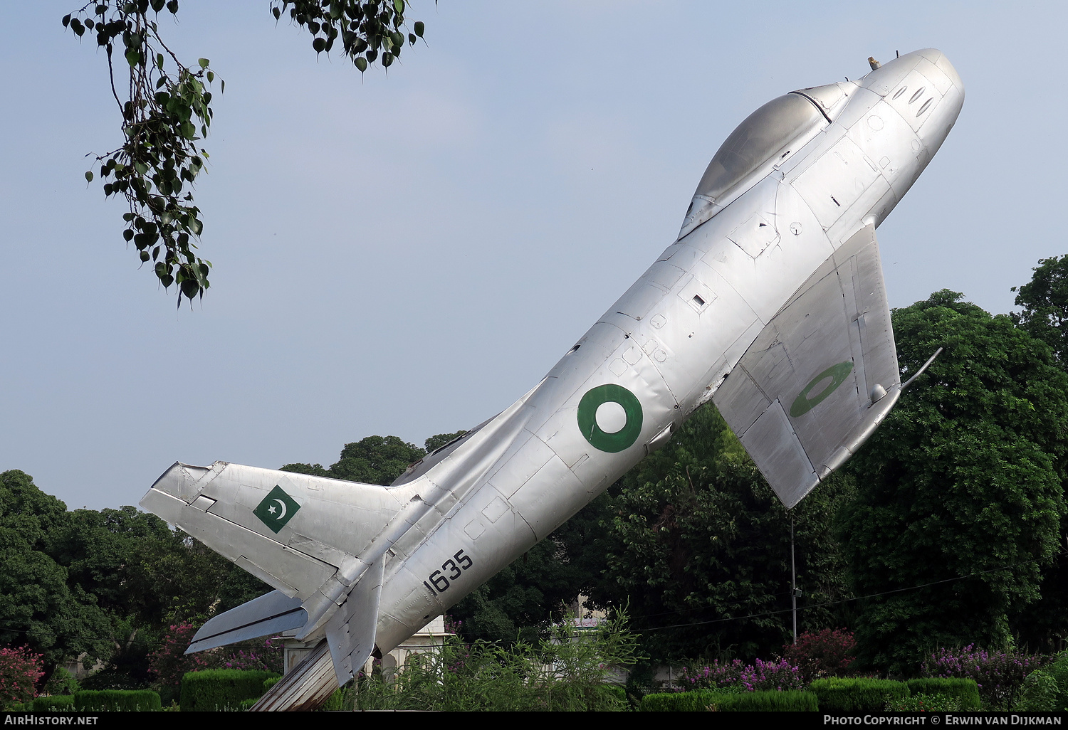 Aircraft Photo of 1635 | Canadair CL-13B Sabre 6 | Pakistan - Air Force | AirHistory.net #798858