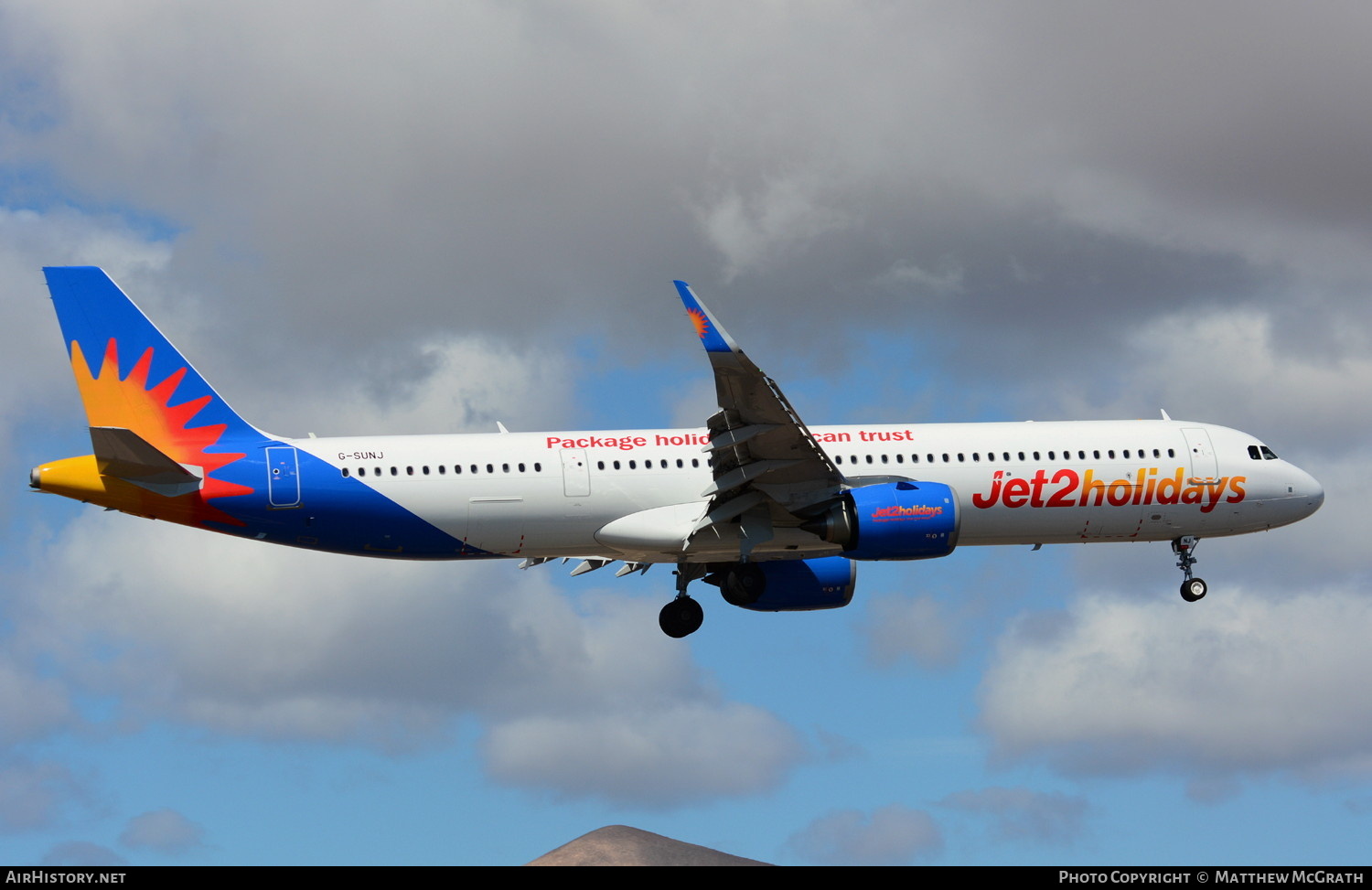 Aircraft Photo of G-SUNJ | Airbus A321-251NX | Jet2 Holidays | AirHistory.net #798999