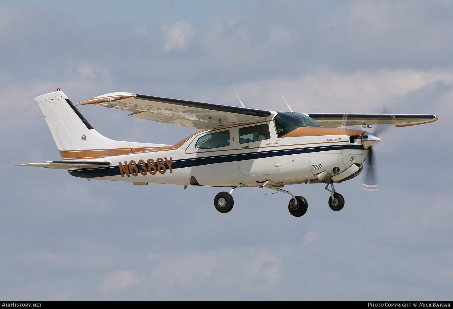 Aircraft Photo of N6388Y | Cessna 210N Centurion | AirHistory.net #799094