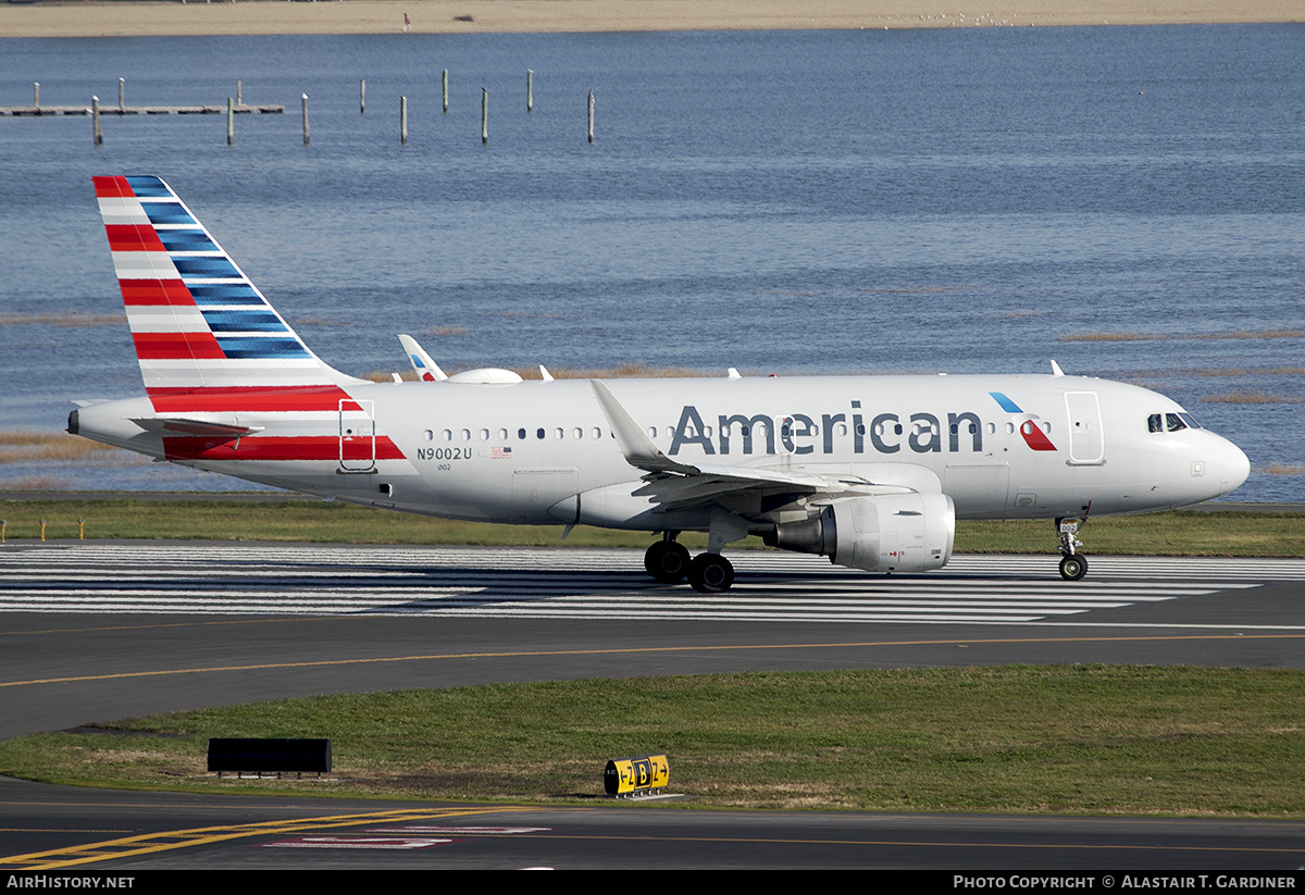 Aircraft Photo of N9002U | Airbus A319-115 | American Airlines | AirHistory.net #799184