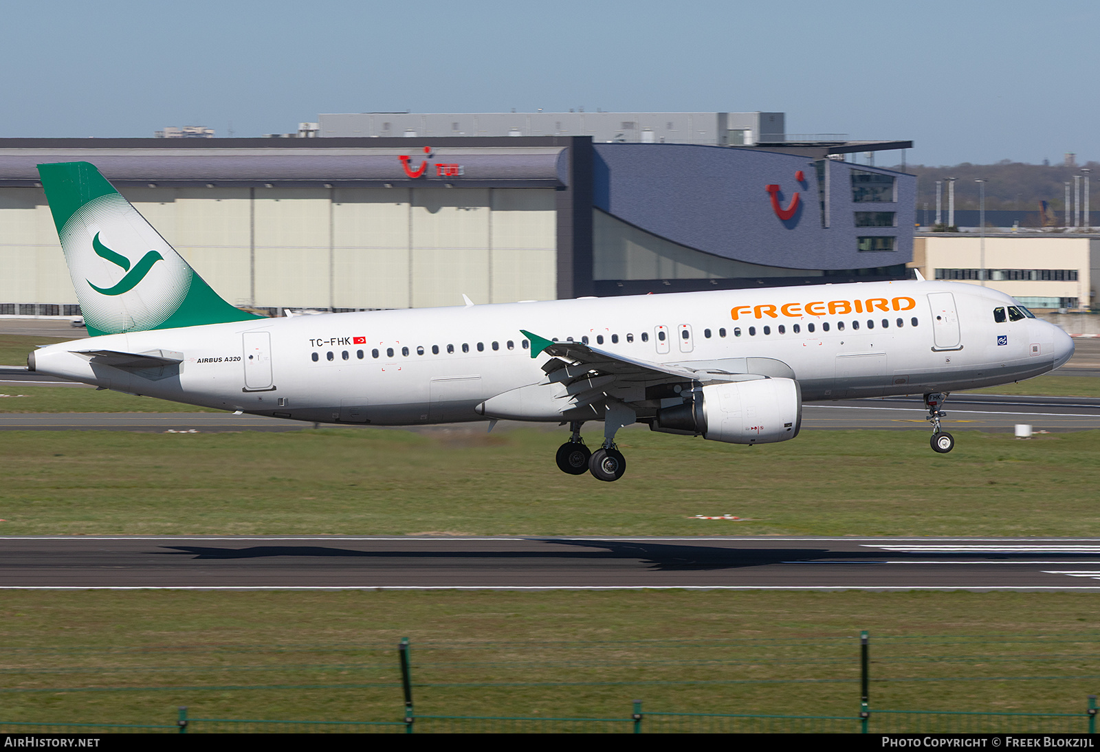 Aircraft Photo of TC-FHK | Airbus A320-214 | Freebird Airlines | AirHistory.net #799213