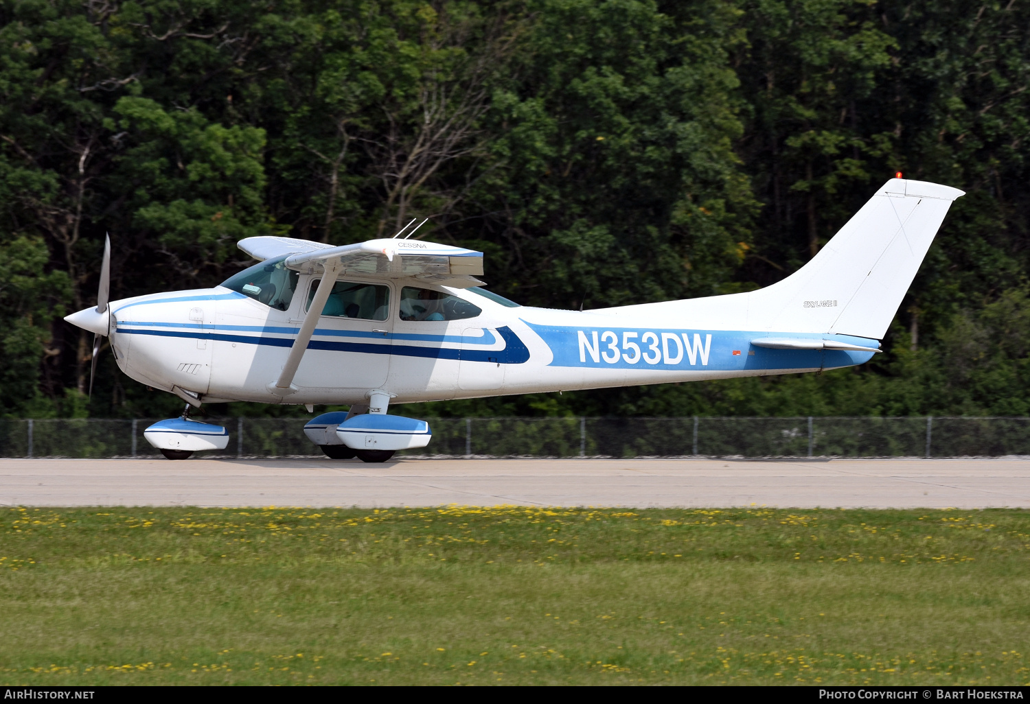 Aircraft Photo of N353DW | Cessna 182Q Skylane II | AirHistory.net #799221