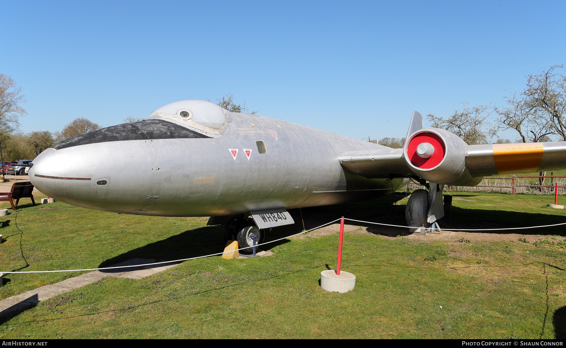 Aircraft Photo of WH840 | English Electric Canberra T4 | UK - Air Force | AirHistory.net #799505
