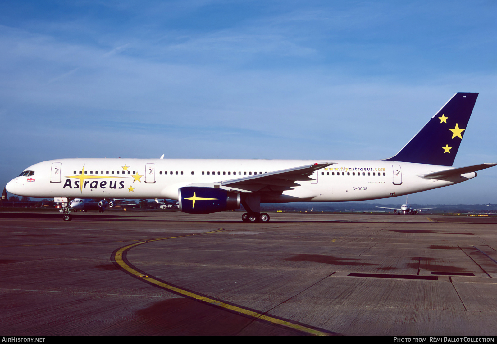 Aircraft Photo of G-OOOB | Boeing 757-28A | Astraeus Airlines | AirHistory.net #799532