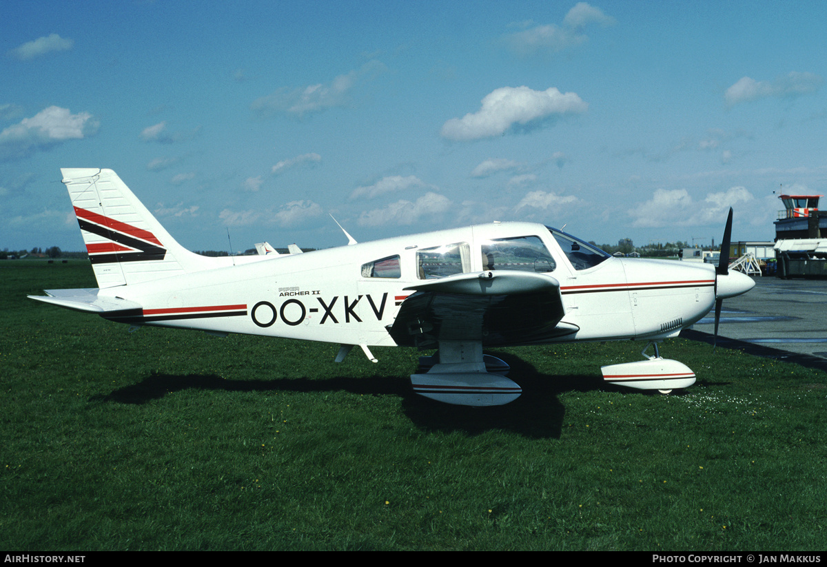 Aircraft Photo of OO-XKV | Piper PA-28-181 Archer II | AirHistory.net #799565