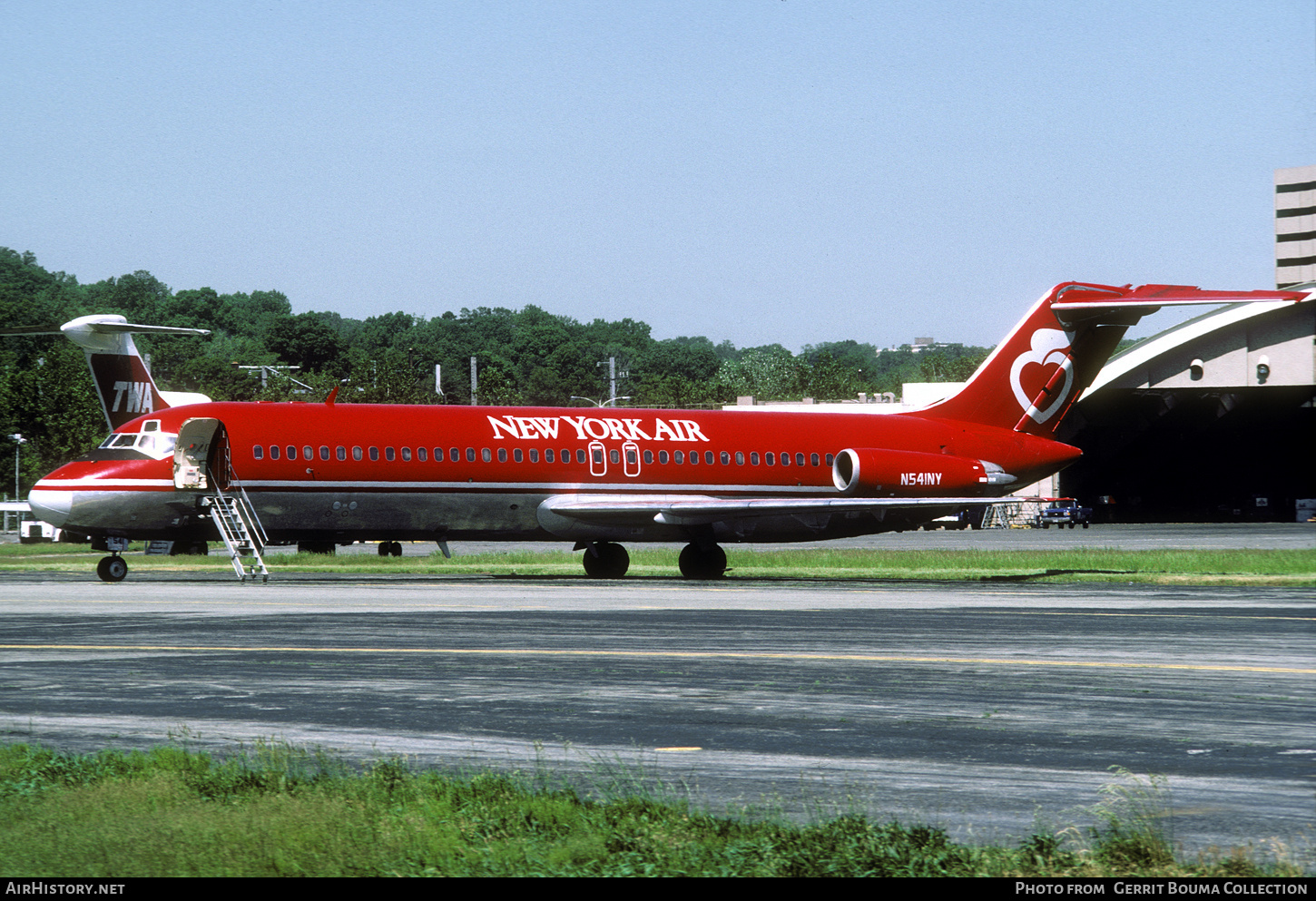 Aircraft Photo of N541NY | McDonnell Douglas DC-9-32 | New York Air | AirHistory.net #799584