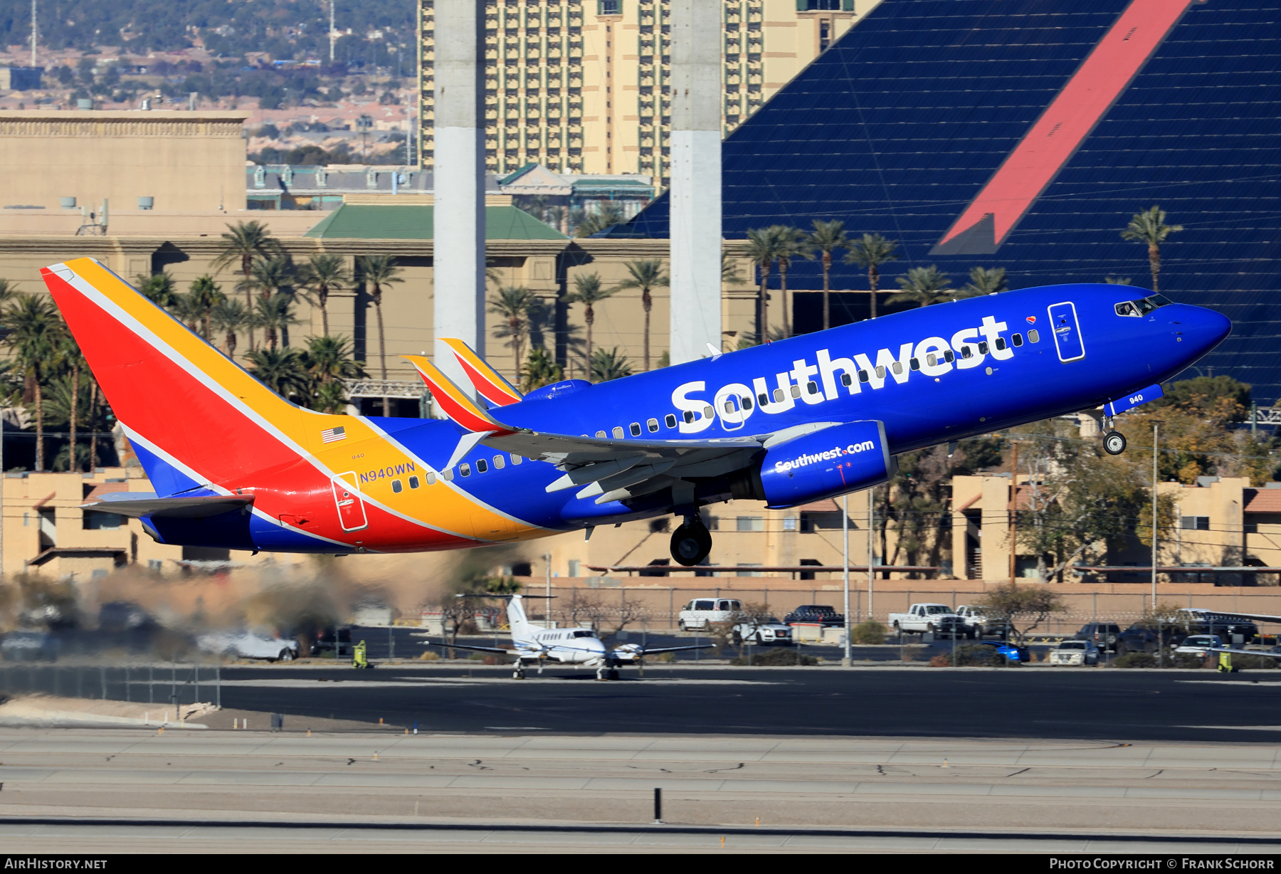 Aircraft Photo of N940WN | Boeing 737-7H4 | Southwest Airlines | AirHistory.net #799660