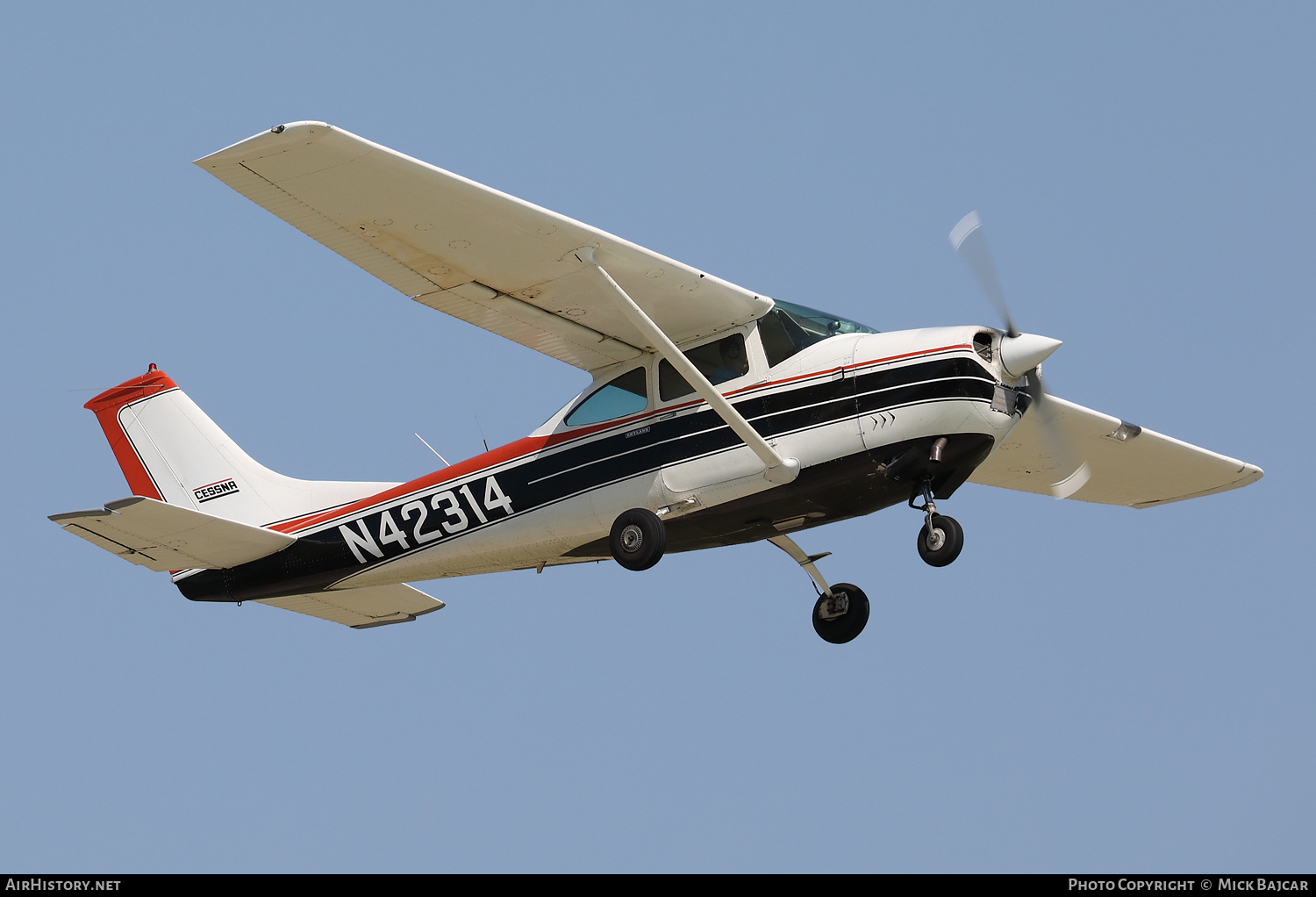 Aircraft Photo of N42314 | Cessna 182L Skylane | AirHistory.net #799948