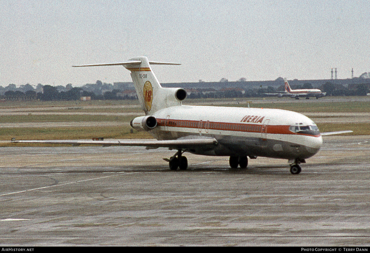Aircraft Photo of EC-CBB | Boeing 727-256/Adv | Iberia | AirHistory.net #799991