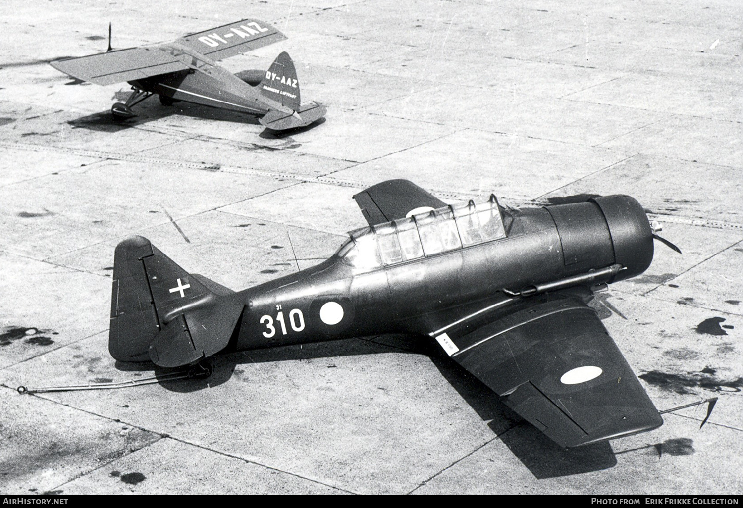 Aircraft Photo of 31-310 | North American AT-16 Harvard II | Denmark - Air Force | AirHistory.net #799993