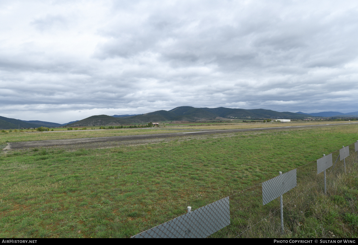 Airport photo of Santa Cilia de Jaca (LECI) in Spain | AirHistory.net #799999
