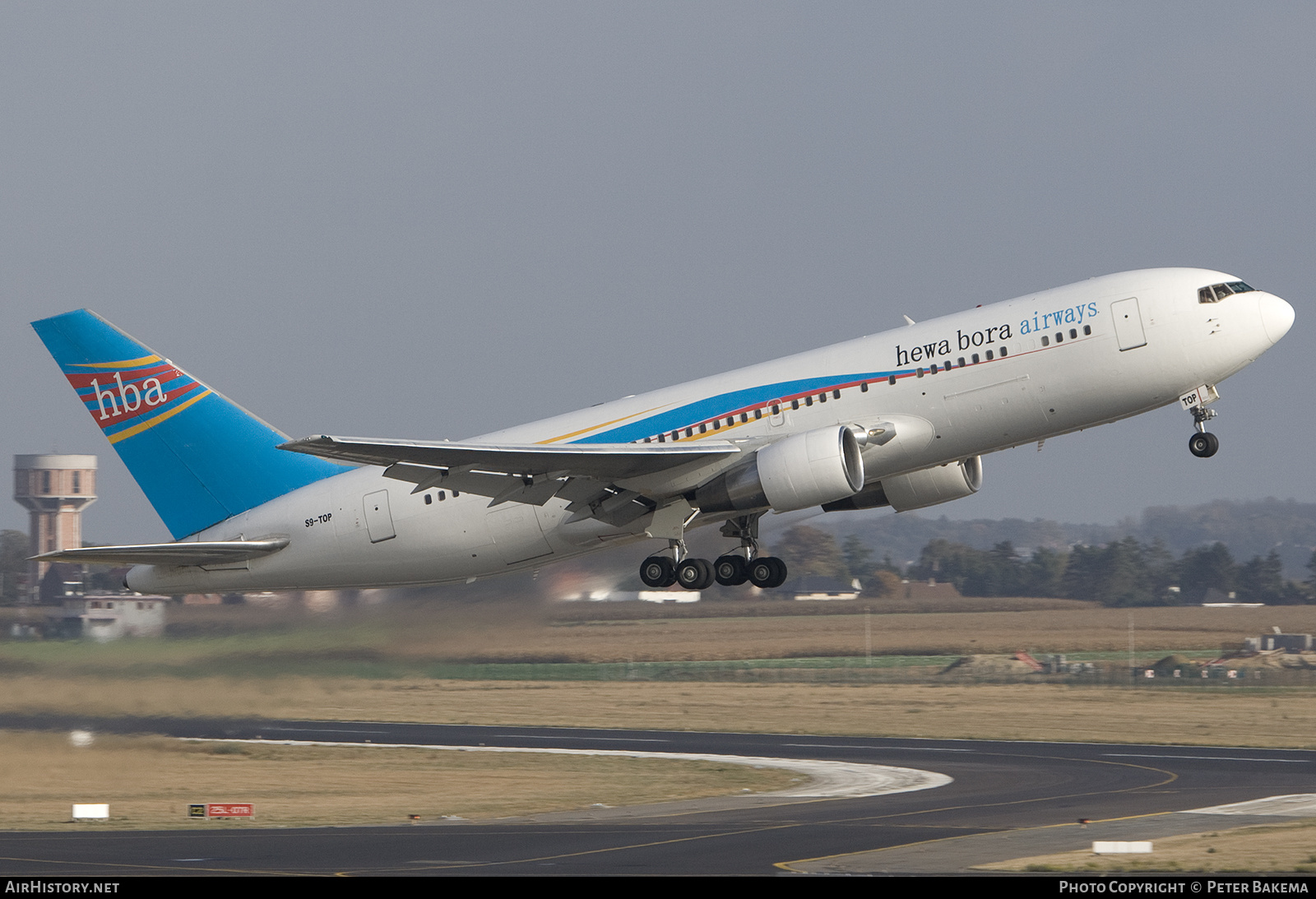 Aircraft Photo of S9-TOP | Boeing 767-266/ER | Hewa Bora Airways | AirHistory.net #800022