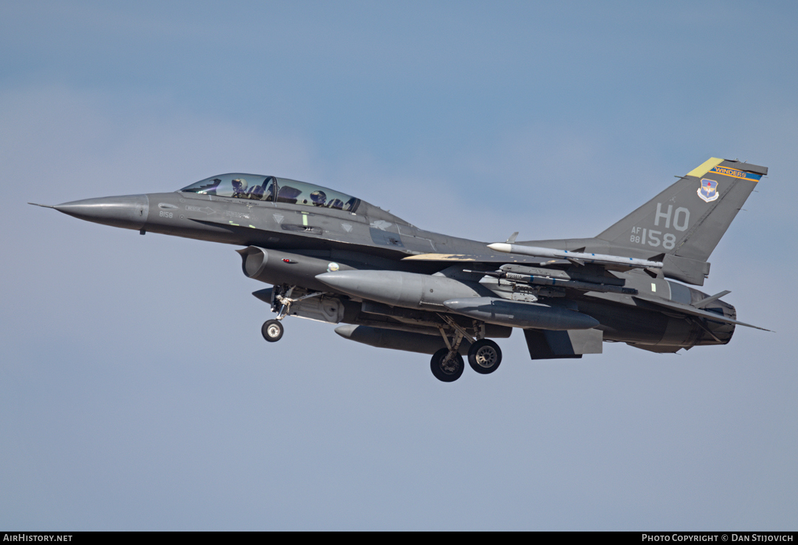 Aircraft Photo of 88-0158 / AF88-158 | General Dynamics F-16DM Fighting Falcon | USA - Air Force | AirHistory.net #800144