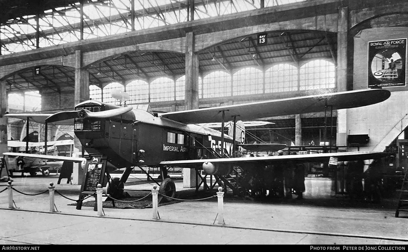 Aircraft Photo of G-EAWY | Bristol 62 Ten-seater | Imperial Airways | AirHistory.net #800229