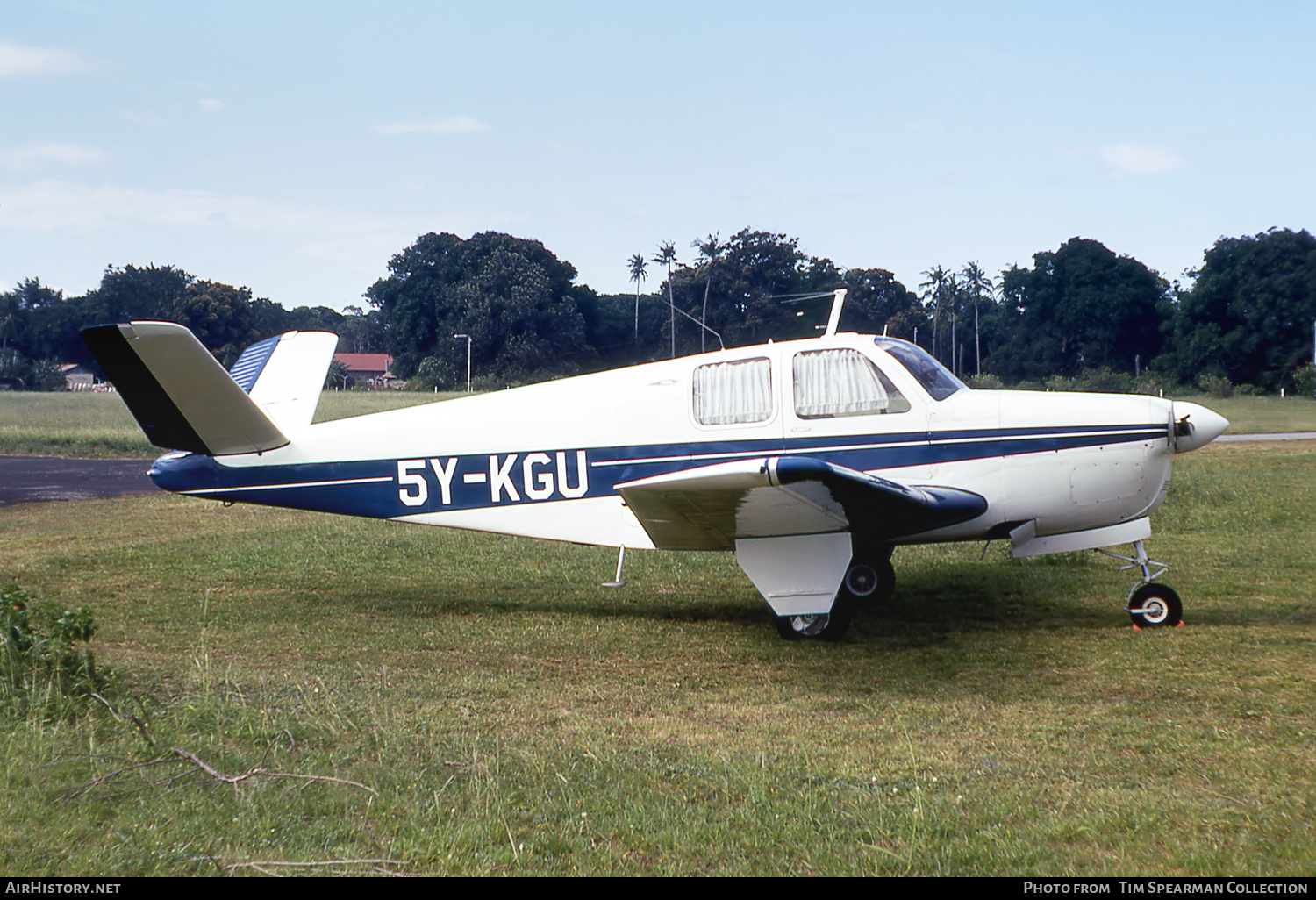 Aircraft Photo of 5Y-KGU | Beech 35 Bonanza | AirHistory.net #800340