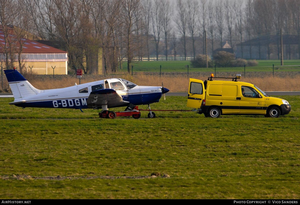 Aircraft Photo of G-BDGM | Piper PA-28-151 Cherokee Warrior | Comed | AirHistory.net #800351