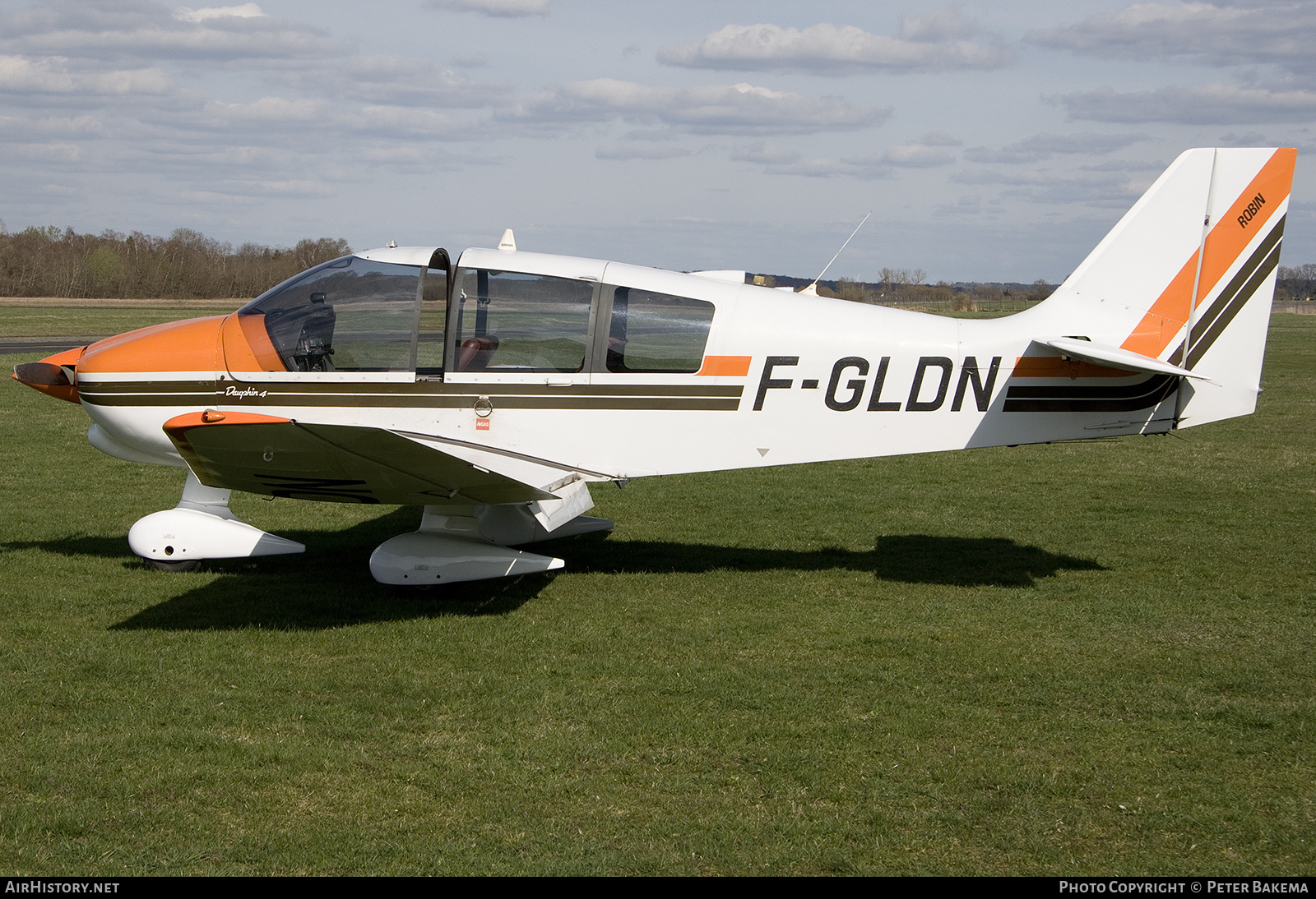 Aircraft Photo of F-GLDN | Robin DR-400-140B Dauphin 4 | AirHistory.net #800484